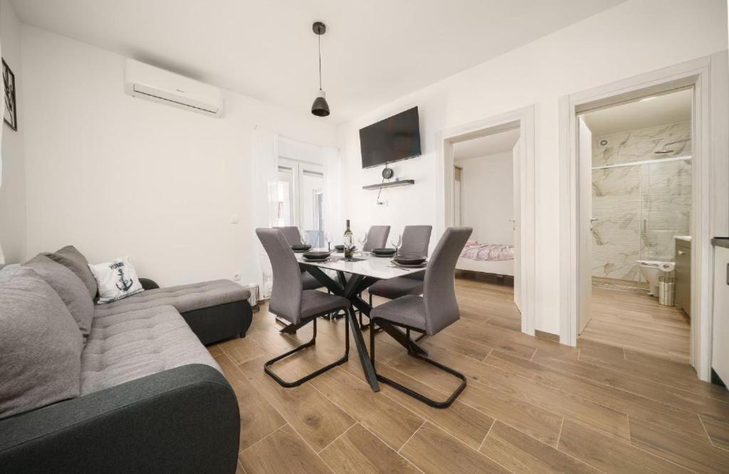 Apartment Stefanio Vodice Dış mekan fotoğraf