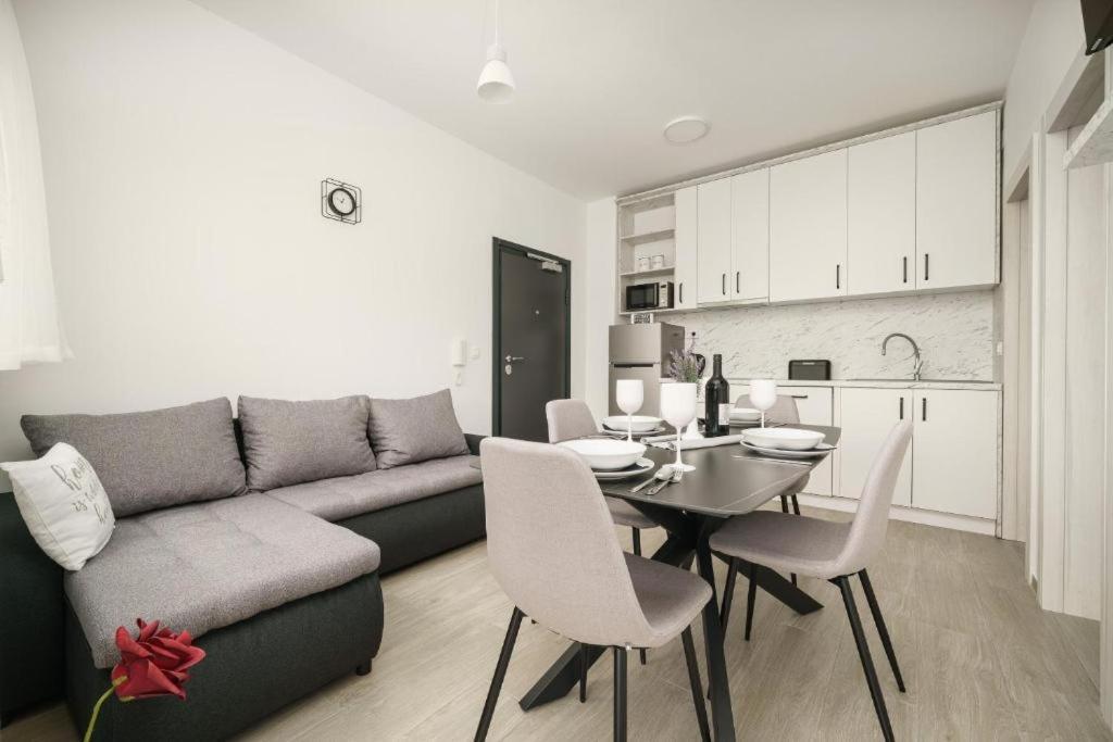 Apartment Stefanio Vodice Dış mekan fotoğraf