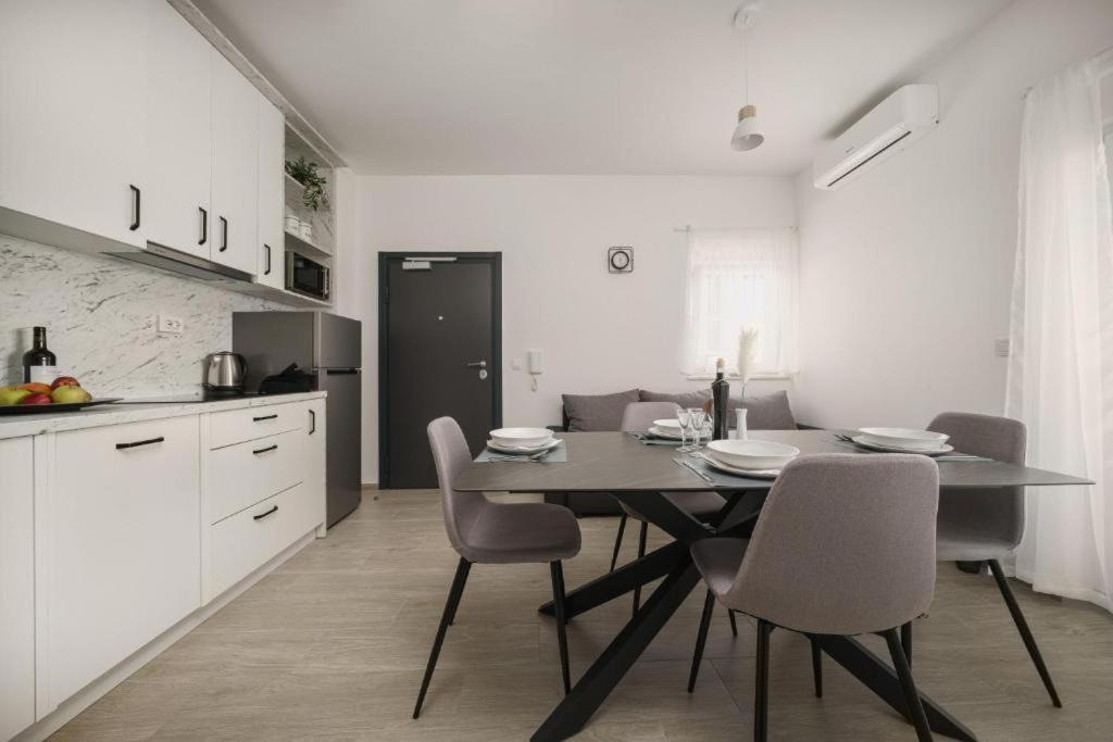 Apartment Stefanio Vodice Dış mekan fotoğraf